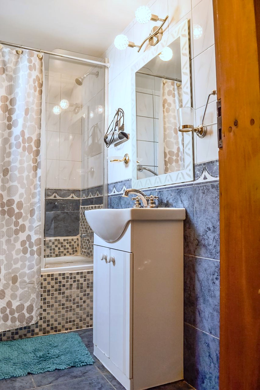 Casa · Banheiro