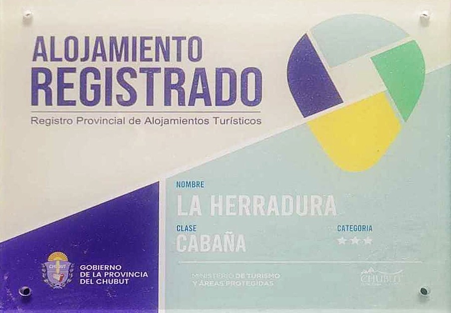 Registered accommodation plaque of La Herradura, Chubut Ministry of Tourism