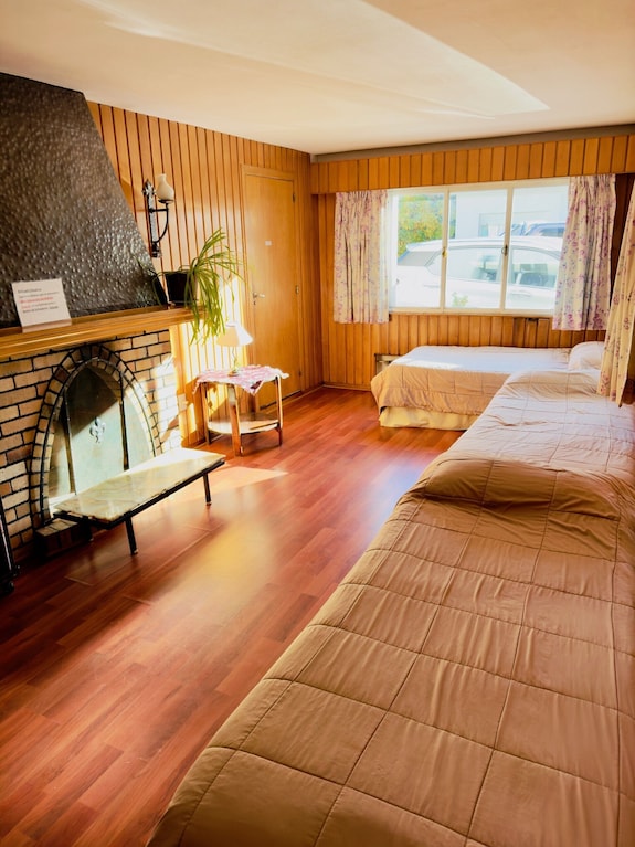 Room with a fireplace