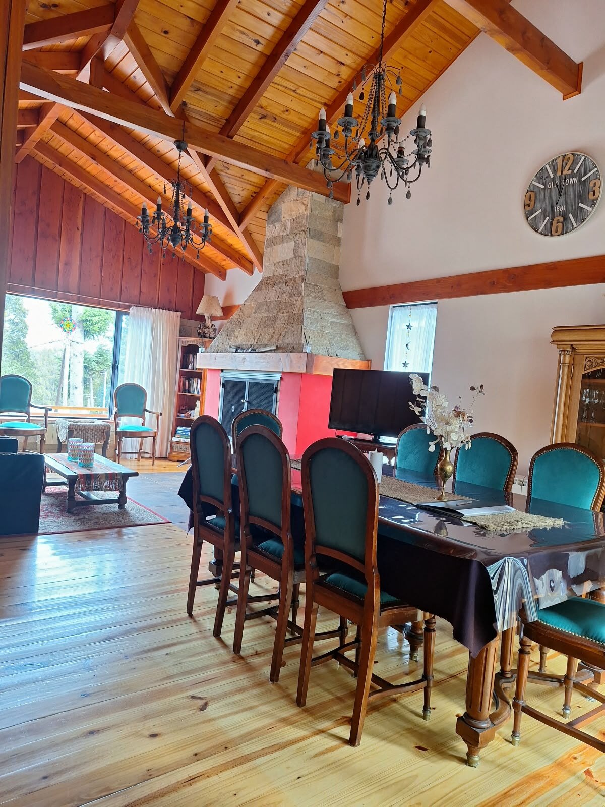 Living and dining room