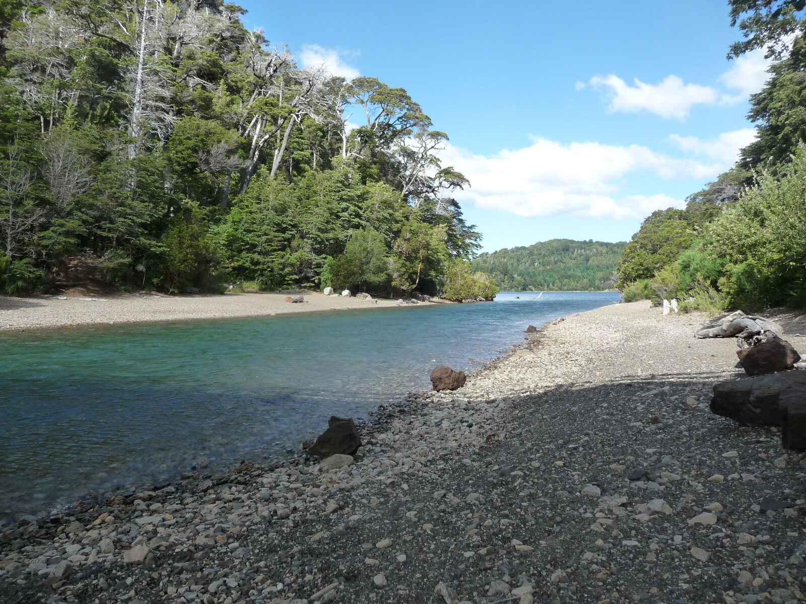 Bahía López
