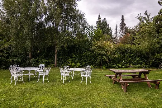 Mesas para comer al aire libre