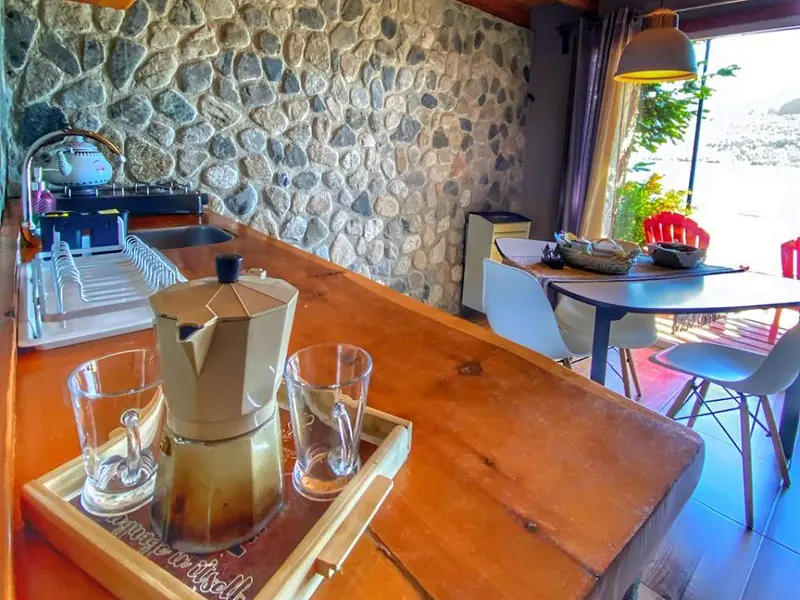 Kitchenette equipada