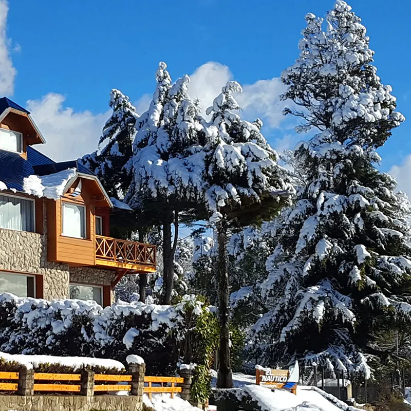 Exterior de El Náutico en invierno