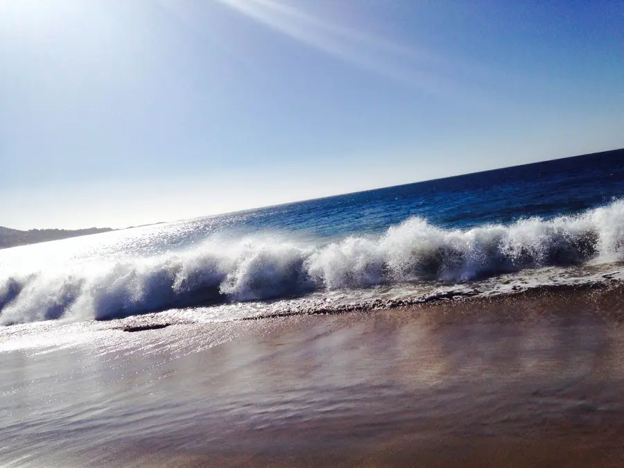 El océano en la costa de Papudo