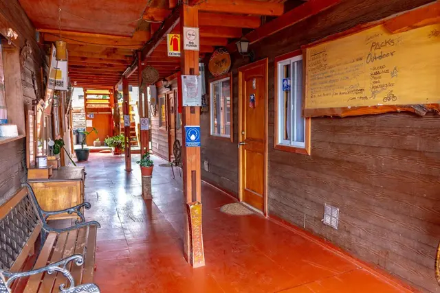 Galería de acceso a los departamentos