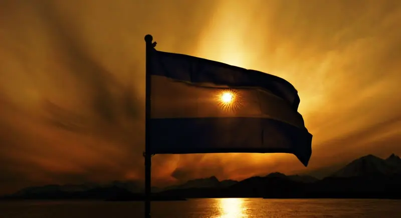 La bandera, a contraluz