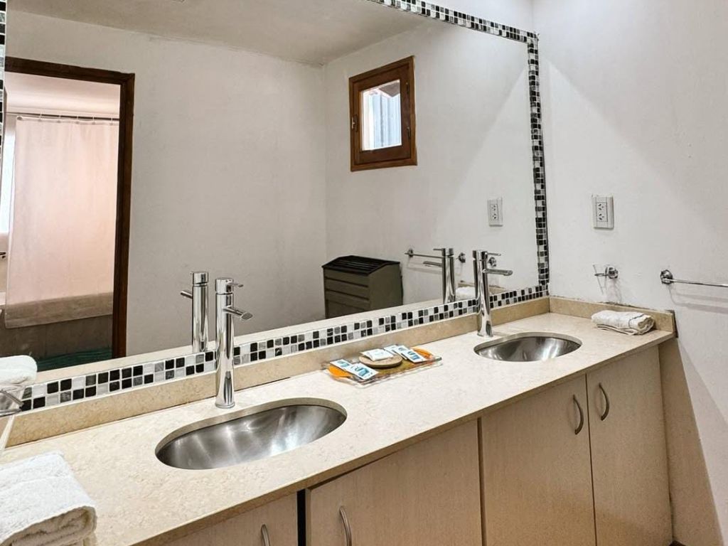 Baño · Casas y Deptos Castillo, El Bolsón
